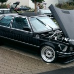 Black BMW 320i E21 on BBS RS