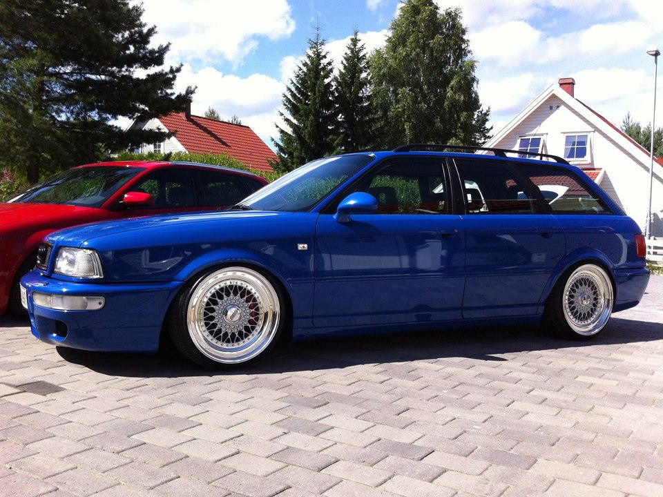 Blue_Audi_Wagon_Silver_BBS_RS_01.jpg