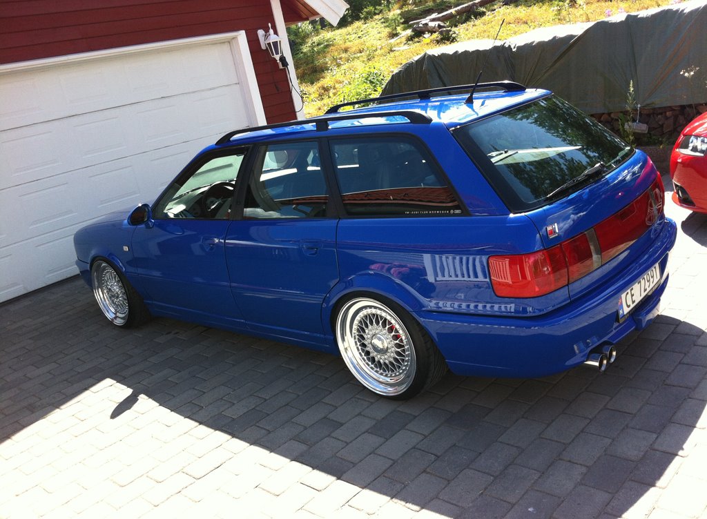 Blue_Audi_Wagon_Silver_BBS_RS_02.jpg