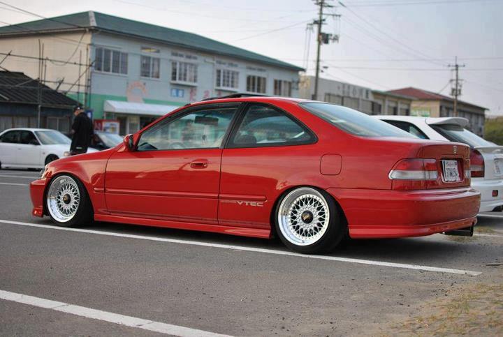 Red EK Honda Civic Si Coupe on 16" Silver BBS RS