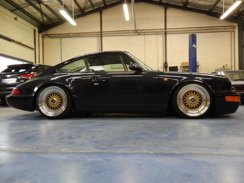 Gold BBS RS on Black Porsche 911 